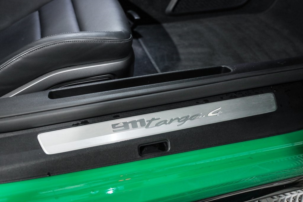 2021 Porsche 911 Targa 4 photo 28