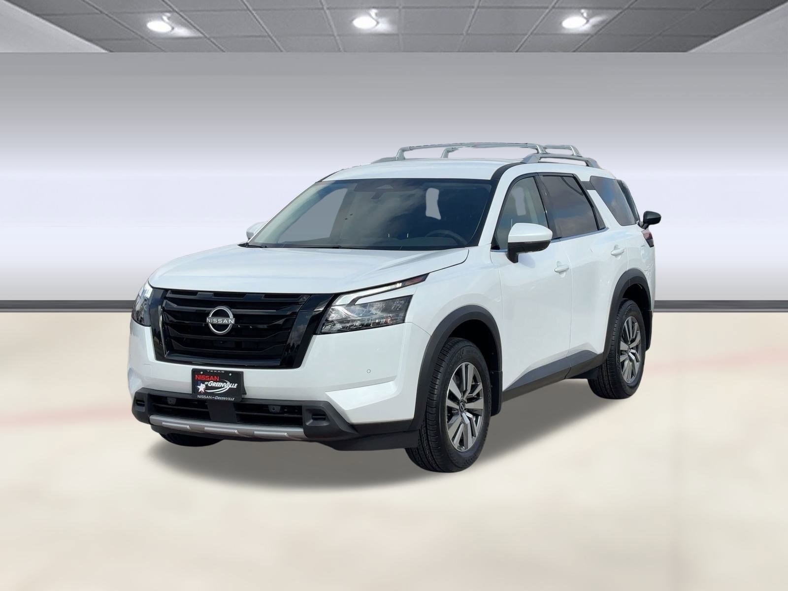 2025 Nissan Pathfinder SL's photo