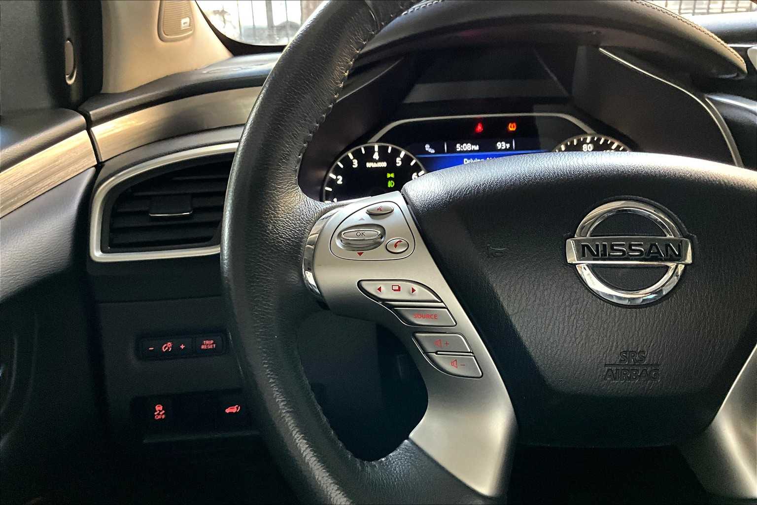 2015 Nissan Murano Platinum photo 22