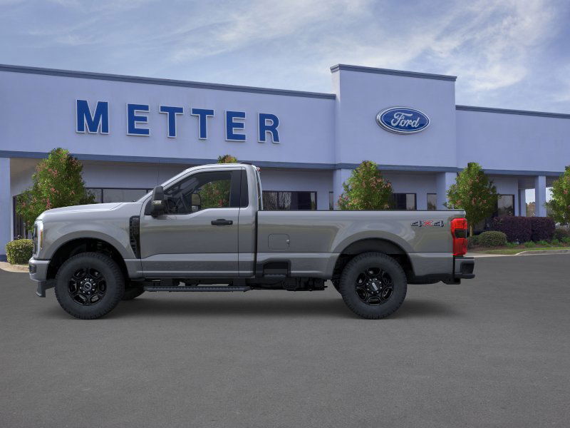 2025 Ford F-350 XL photo 3