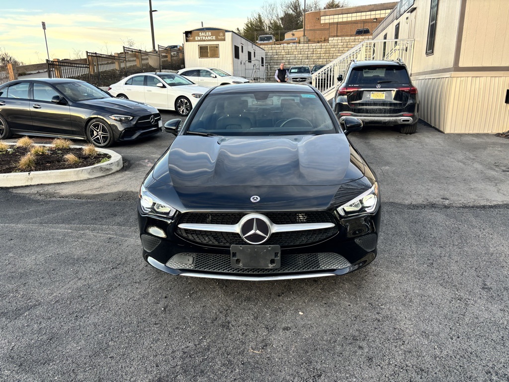 2023 Mercedes Benz CLA 250 4MATIC photo 2