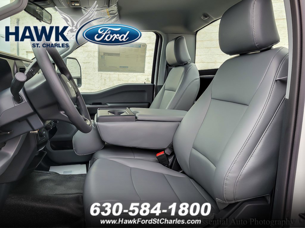 2025 FORD F-450 - Image 7