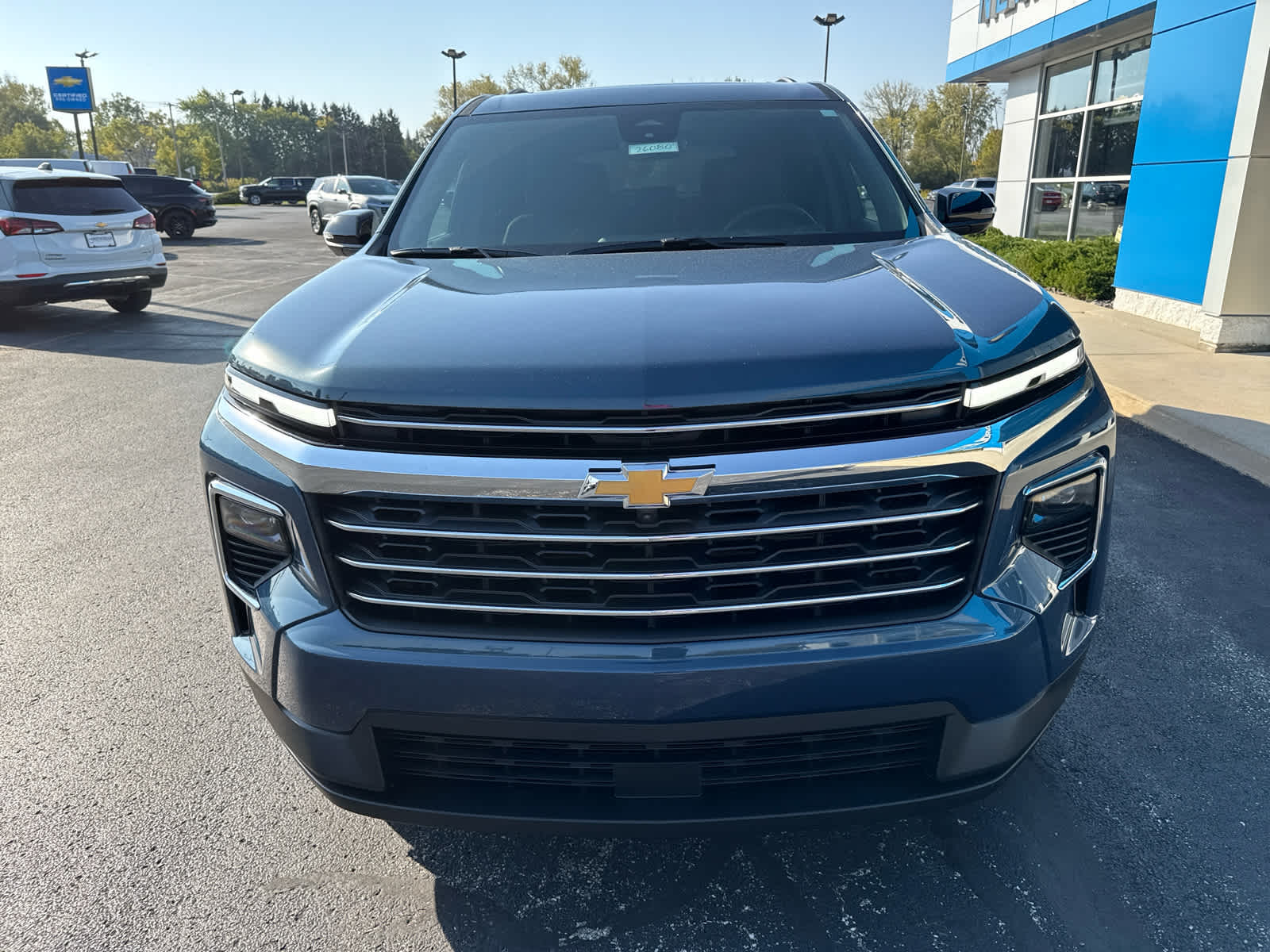 2026 Chevrolet Traverse photo 2