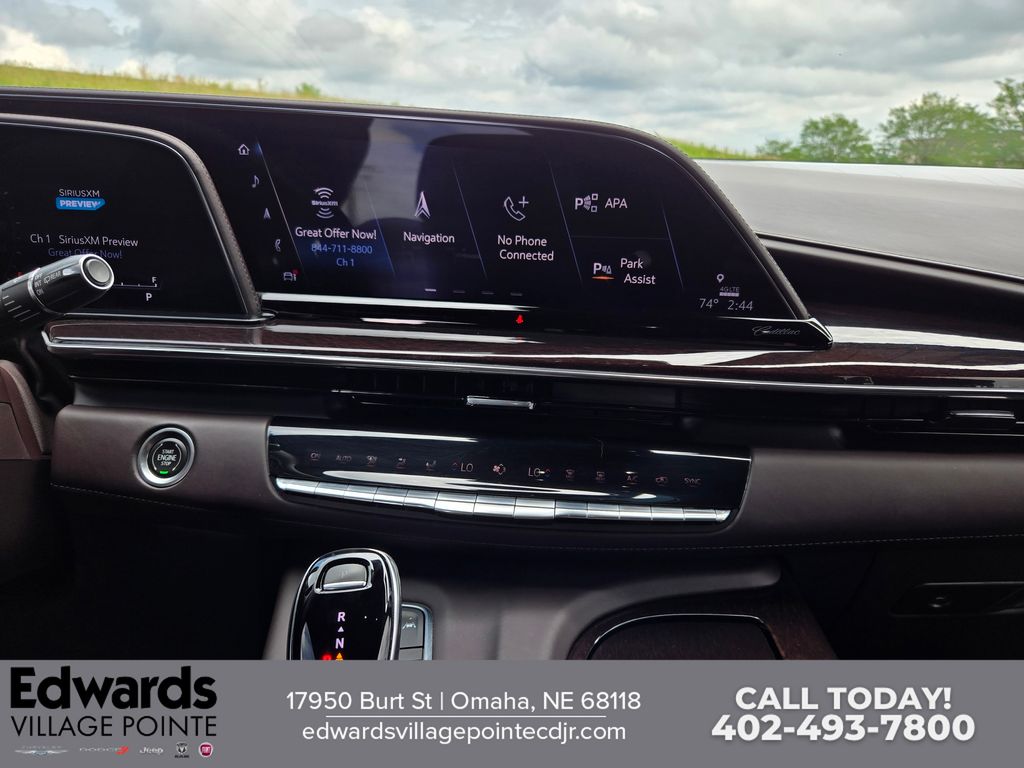 2022 Cadillac Escalade ESV Sport Platinum photo 17