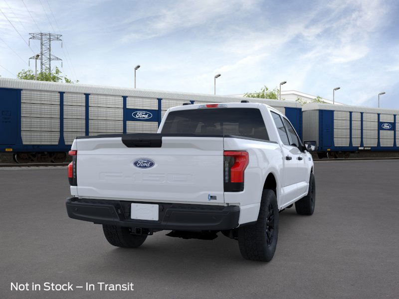 2025 Ford F-150 Lightning photo 8