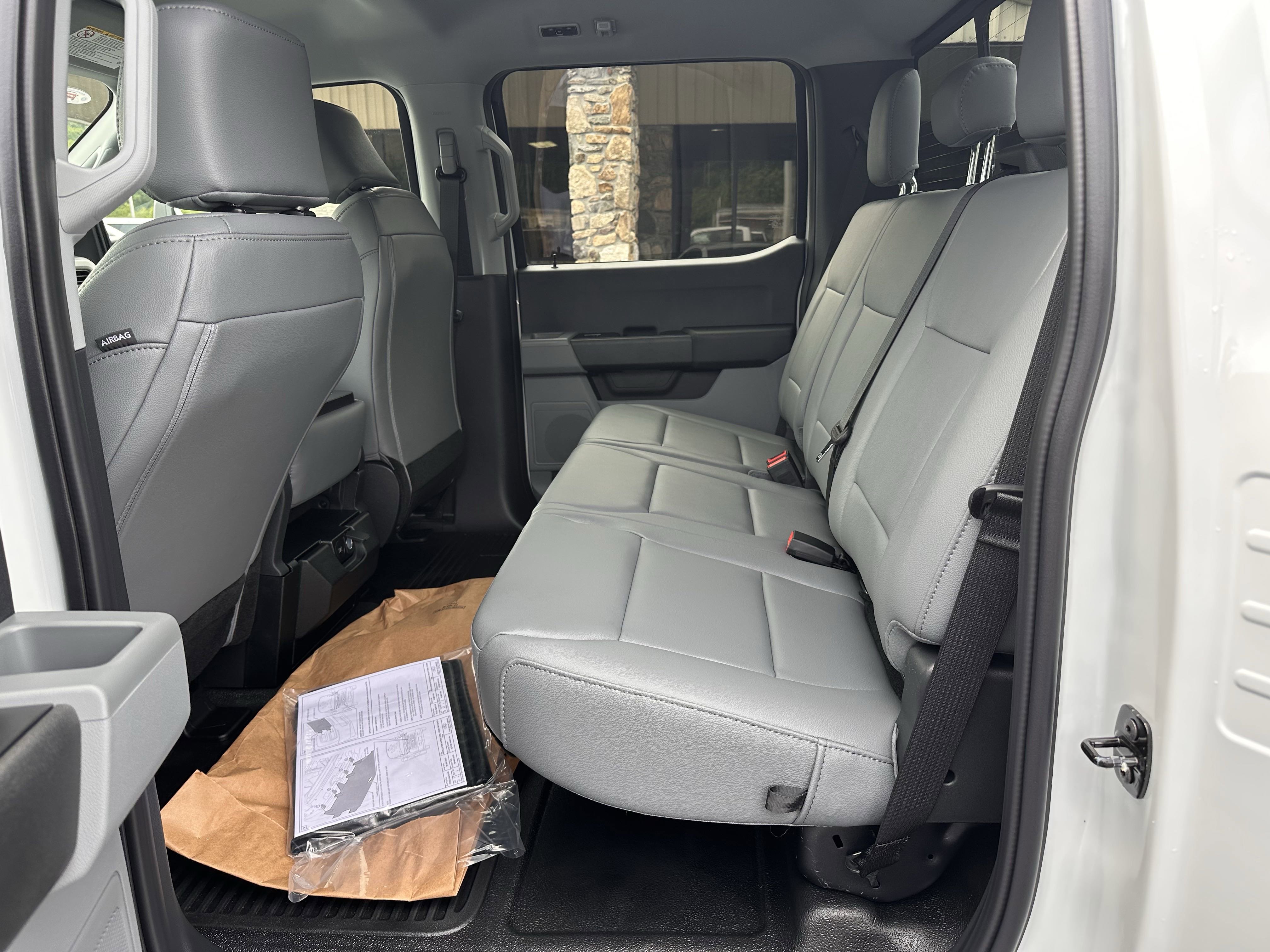 2025 Ford F-450 XL photo 4