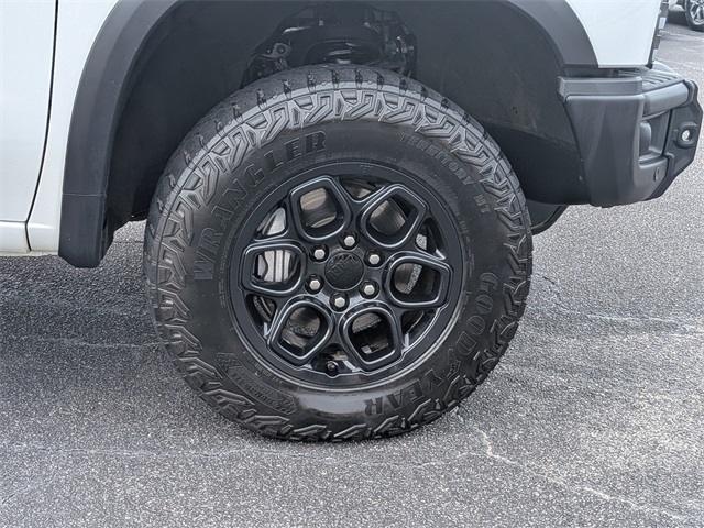 2024 Chevrolet Silverado 1500 ZR2 photo 11