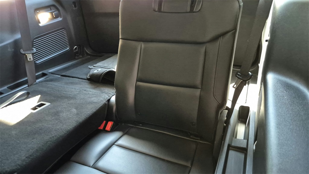2024 Ford Explorer XLT photo 22