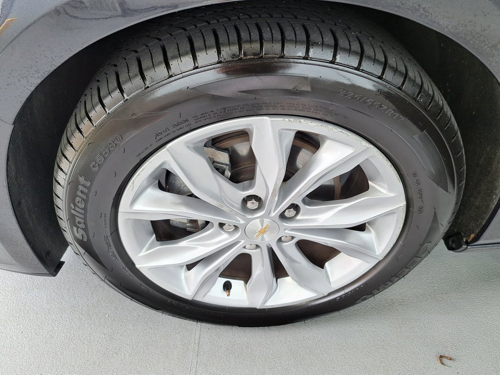 2023 Chevrolet Malibu 1LT photo 28