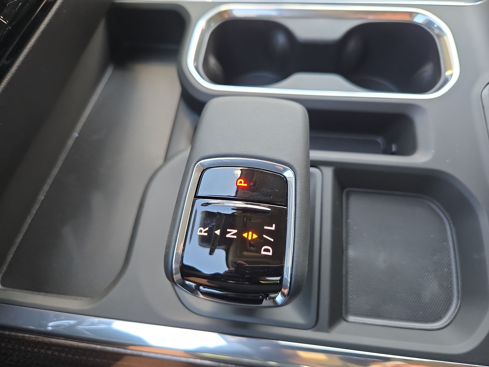 2025 Chevrolet Silverado 1500 RST photo 43