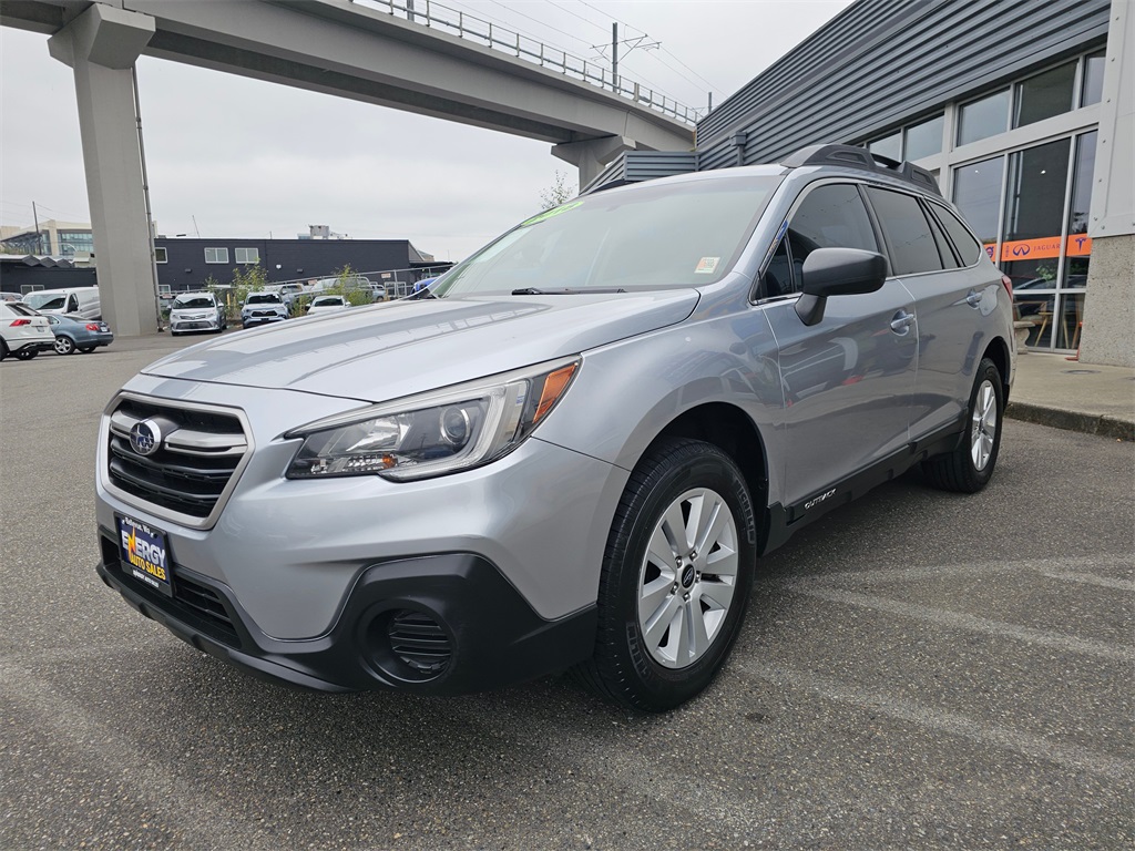 2018 Subaru Outback 2.5i photo 3