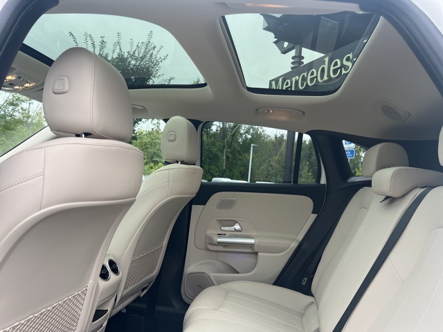 2025 Mercedes Benz GLA 250 4MATIC photo 19
