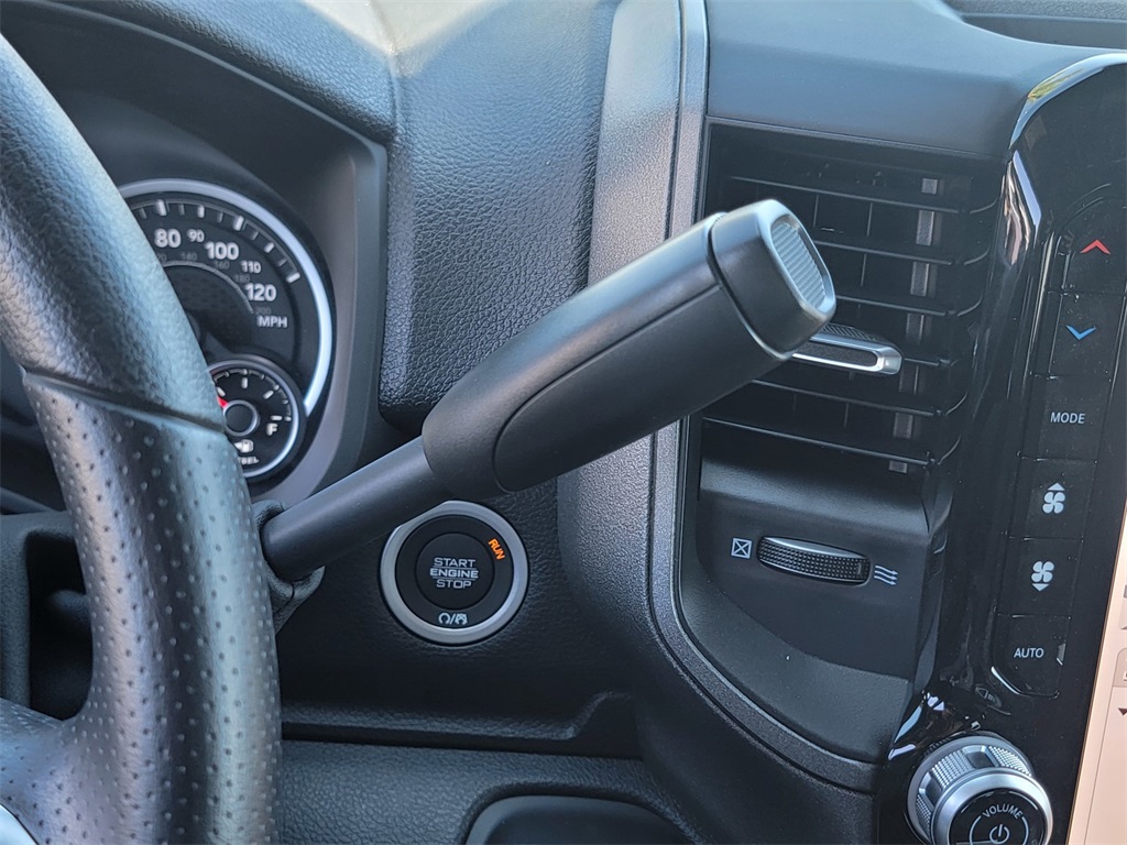 2026 Ram 3500 Tradesman photo 18