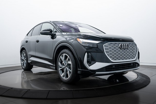2025 Audi Q4 e-tron Sportback Premium Plus