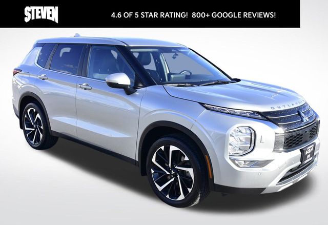 2023 Mitsubishi Outlander SE photo 4