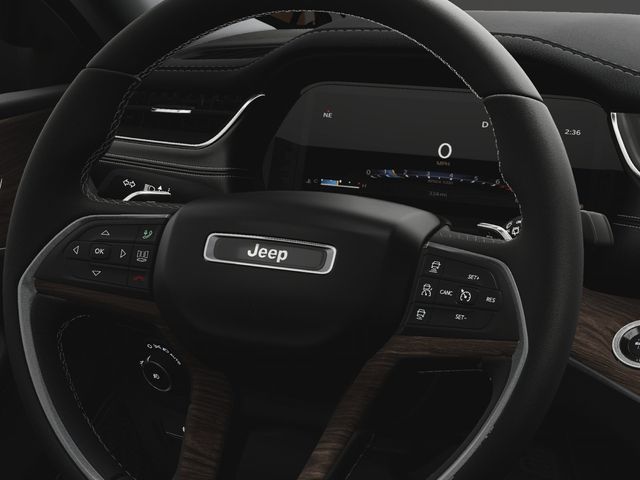 2025 Jeep Grand Cherokee Limited photo 18