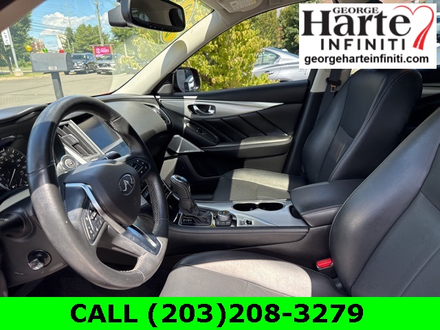 2022 Infiniti Q50 LUXE photo 15