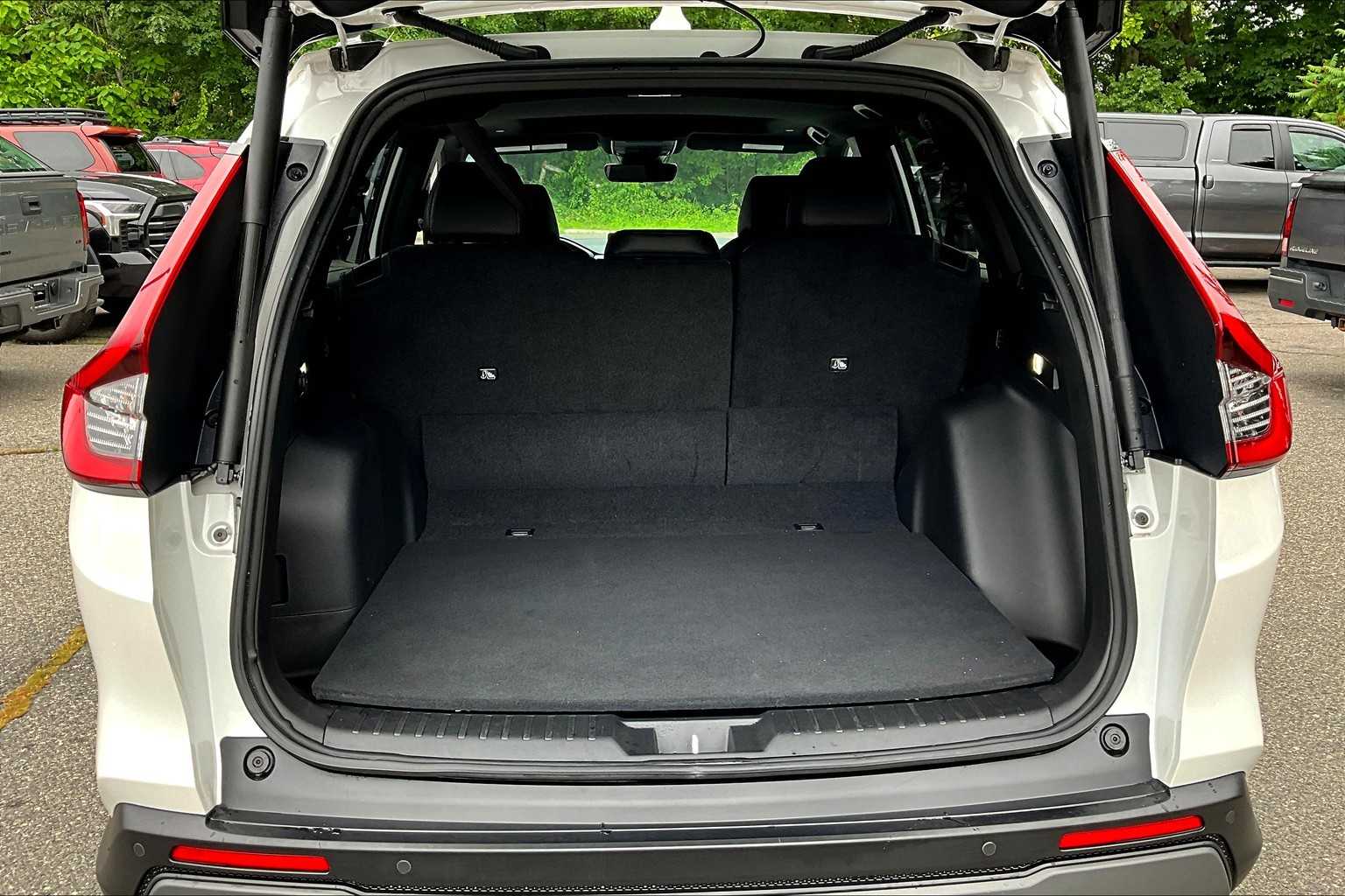 2025 Honda CR-V Hybrid Sport-L photo 27