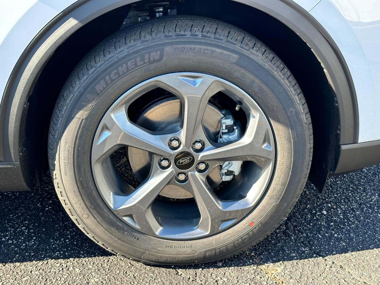 2025 Ford Escape ST-Line photo 4