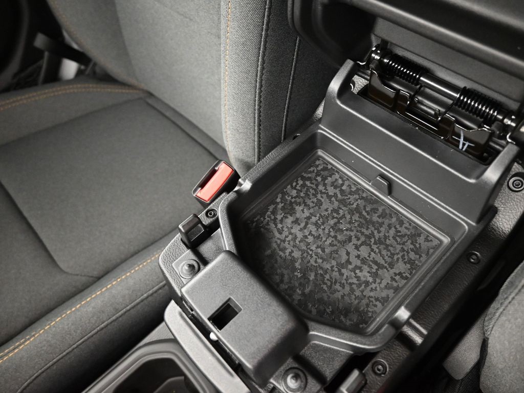 2025 Jeep Gladiator Sport S photo 4