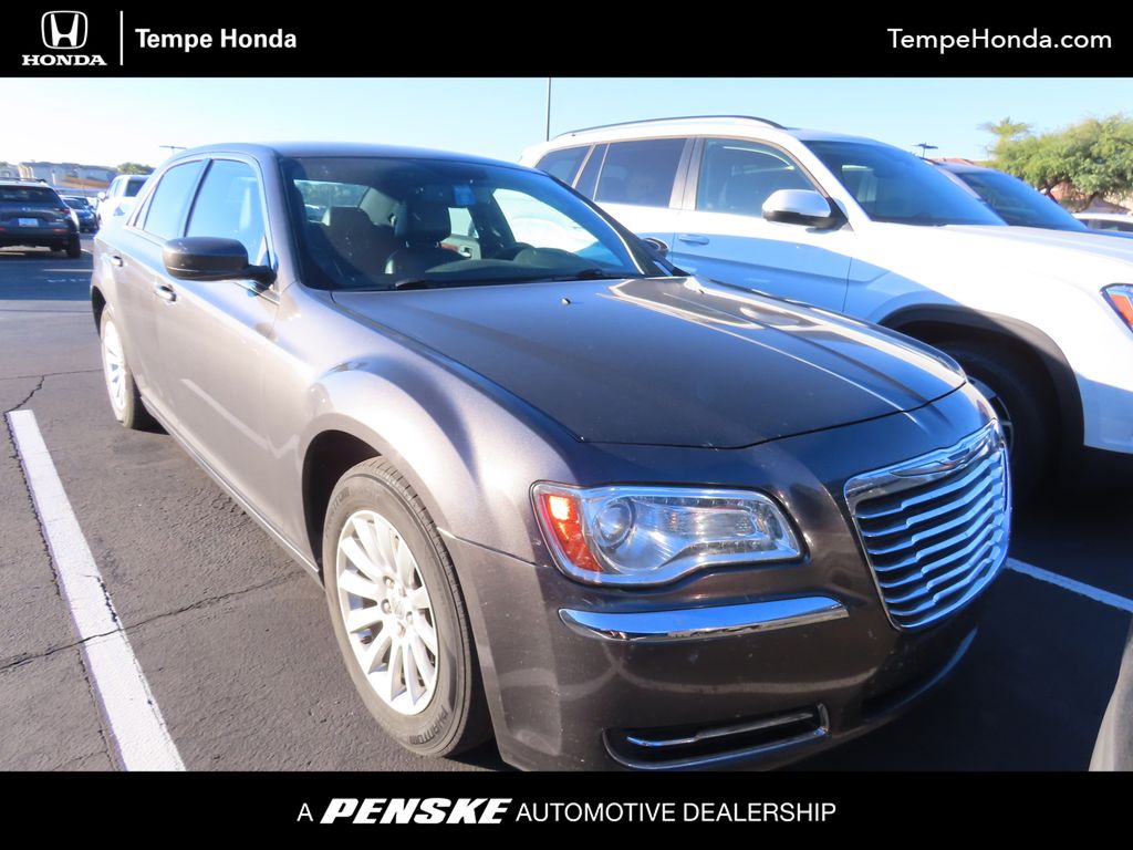 2014 Chrysler 300 Base's photo