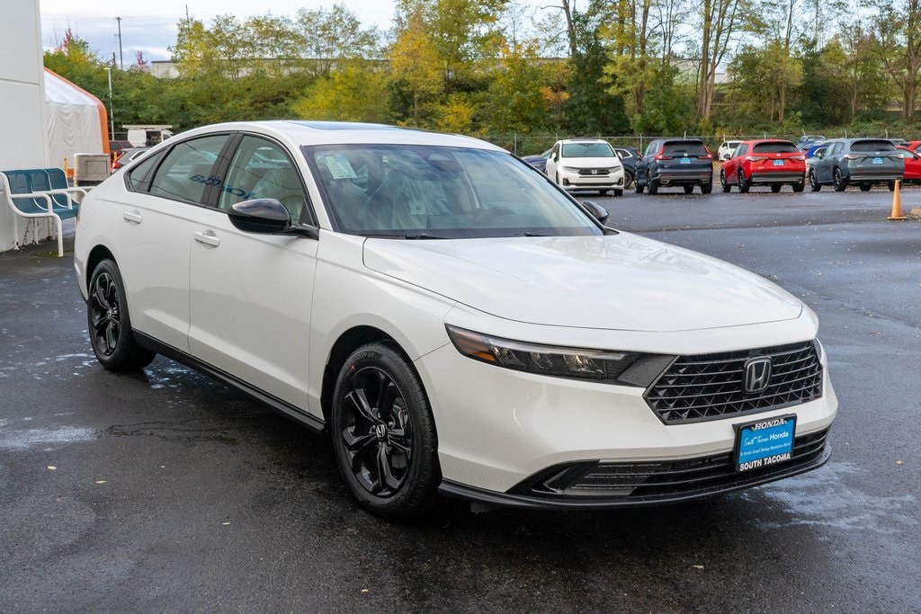 2025 Honda Accord SE photo 3