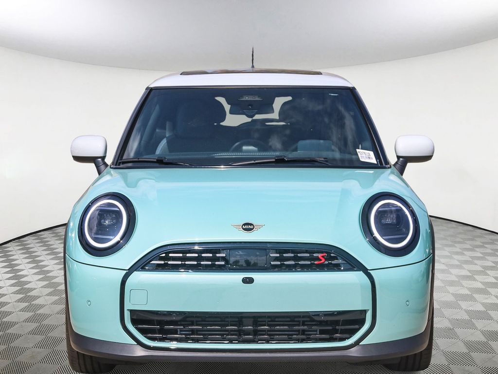 2026 Mini Cooper 2 Door Hardtop S Iconic photo 2