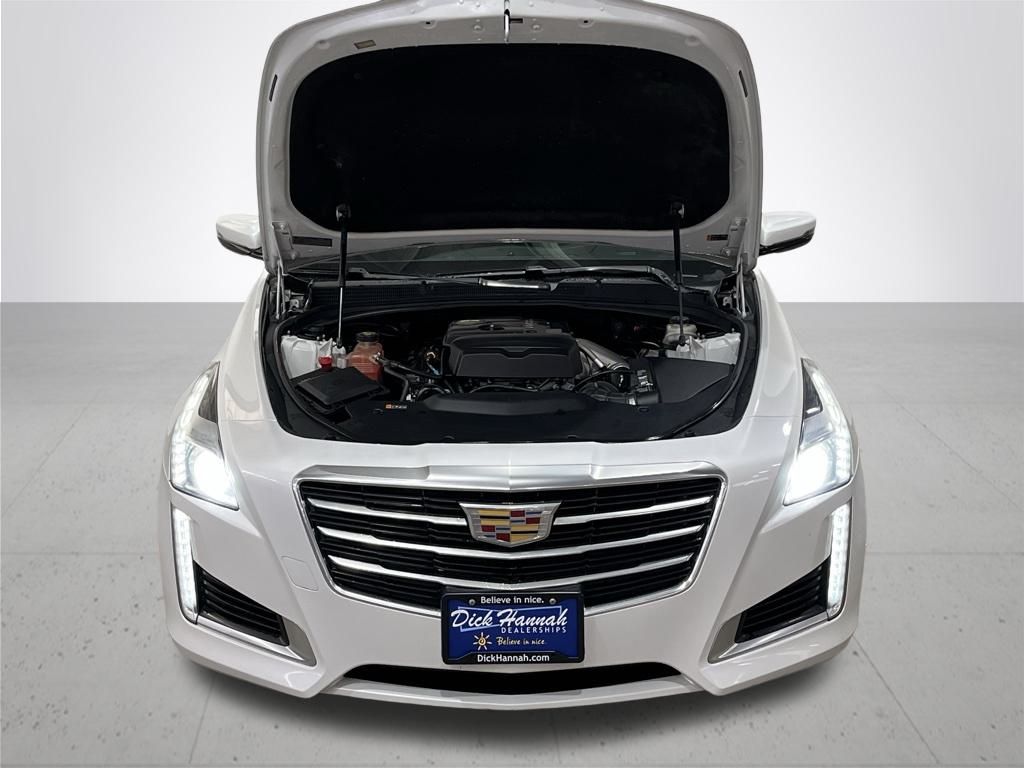 2016 Cadillac CTS Luxury photo 3