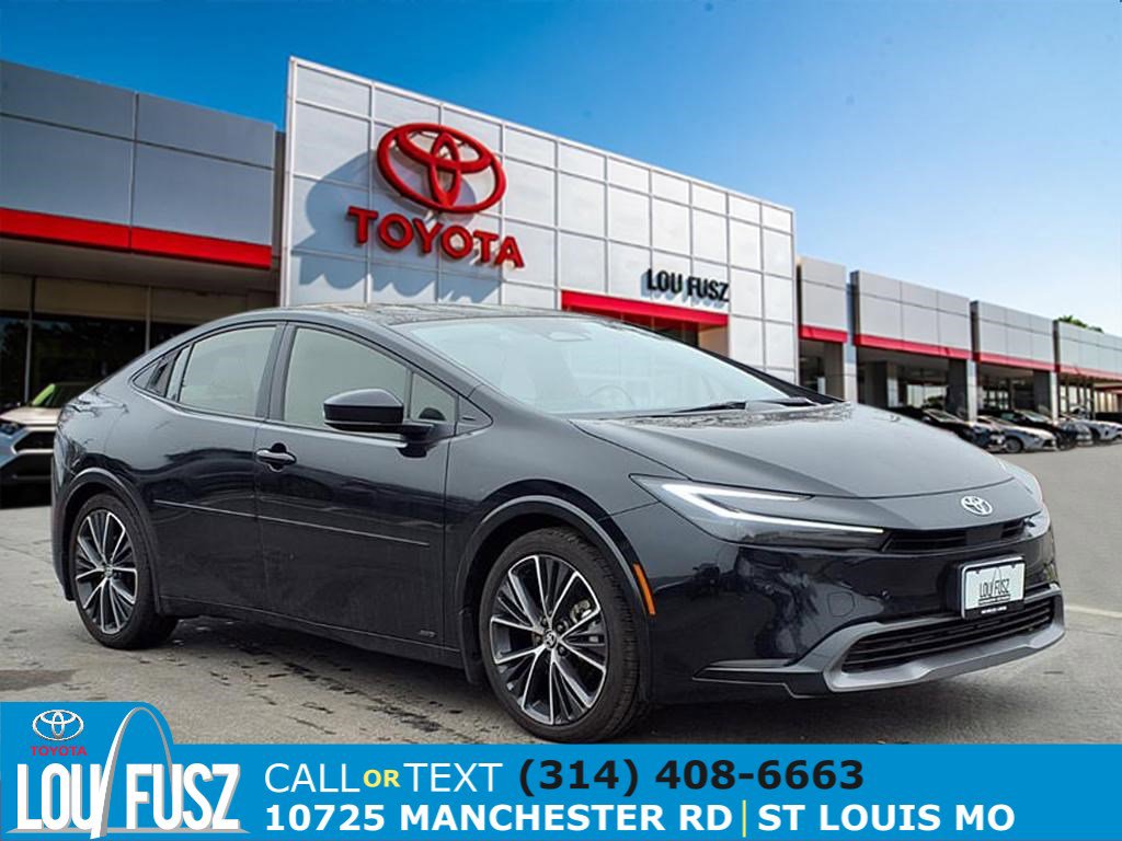 2024 Toyota Prius XLE's photo