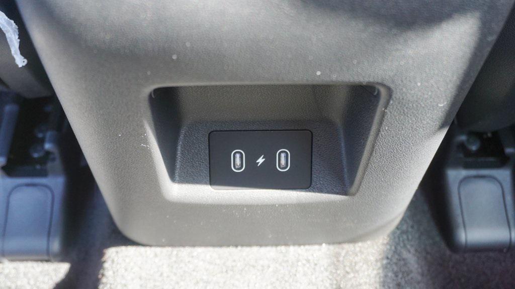 2025 Hyundai Tucson SE photo 8