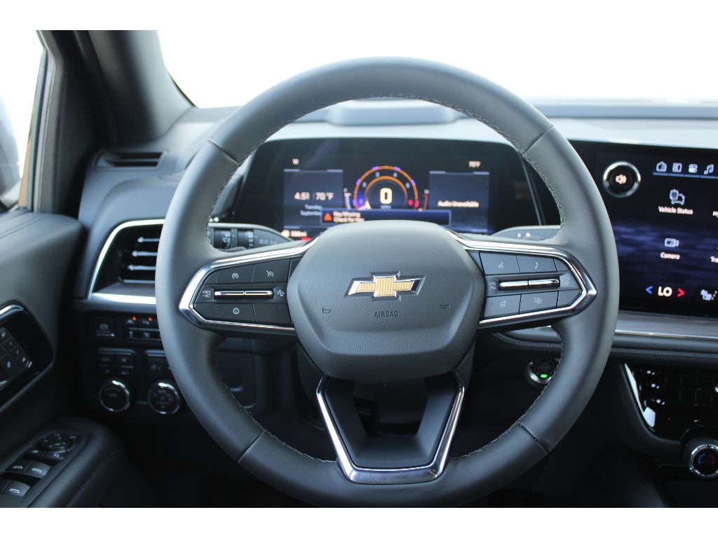 2026 Chevrolet Suburban LT photo 22