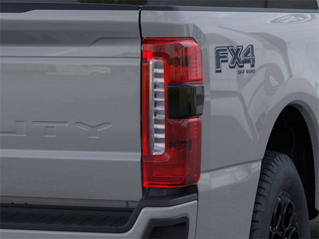 2025 Ford F-350 Lariat photo 20