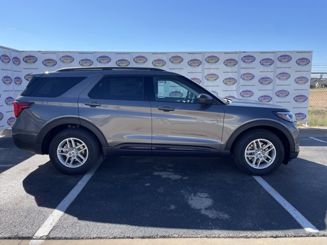 2026 Ford Explorer's photo