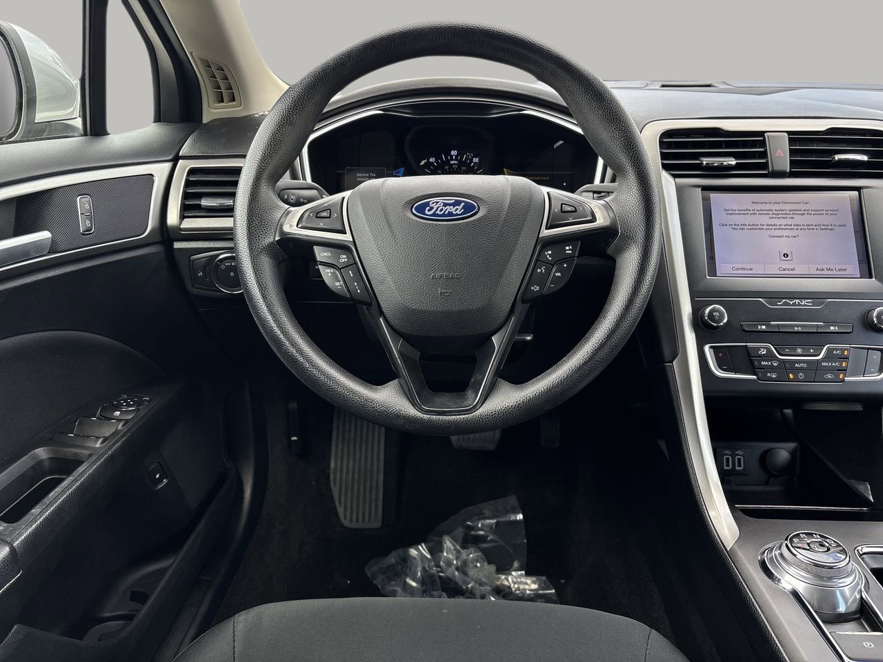 2019 Ford Fusion Hybrid SE photo 13