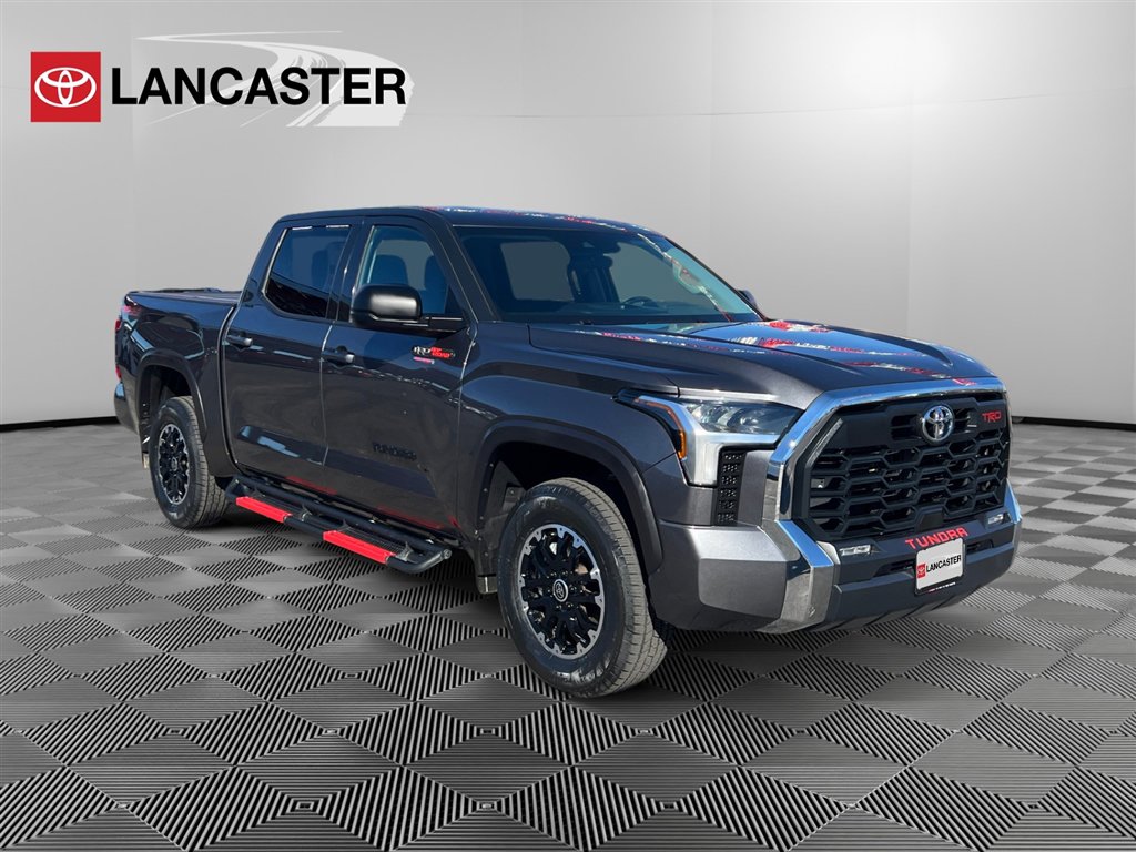 2023 Toyota Tundra SR5's photo