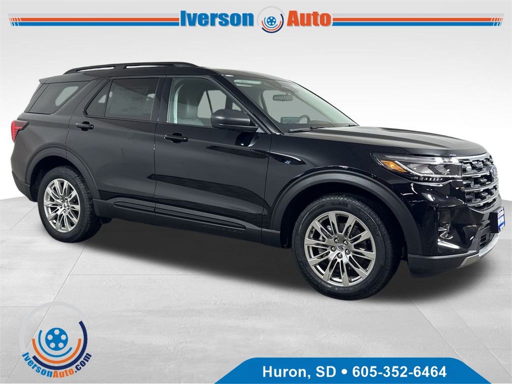 2026 Ford Explorer Active's photo