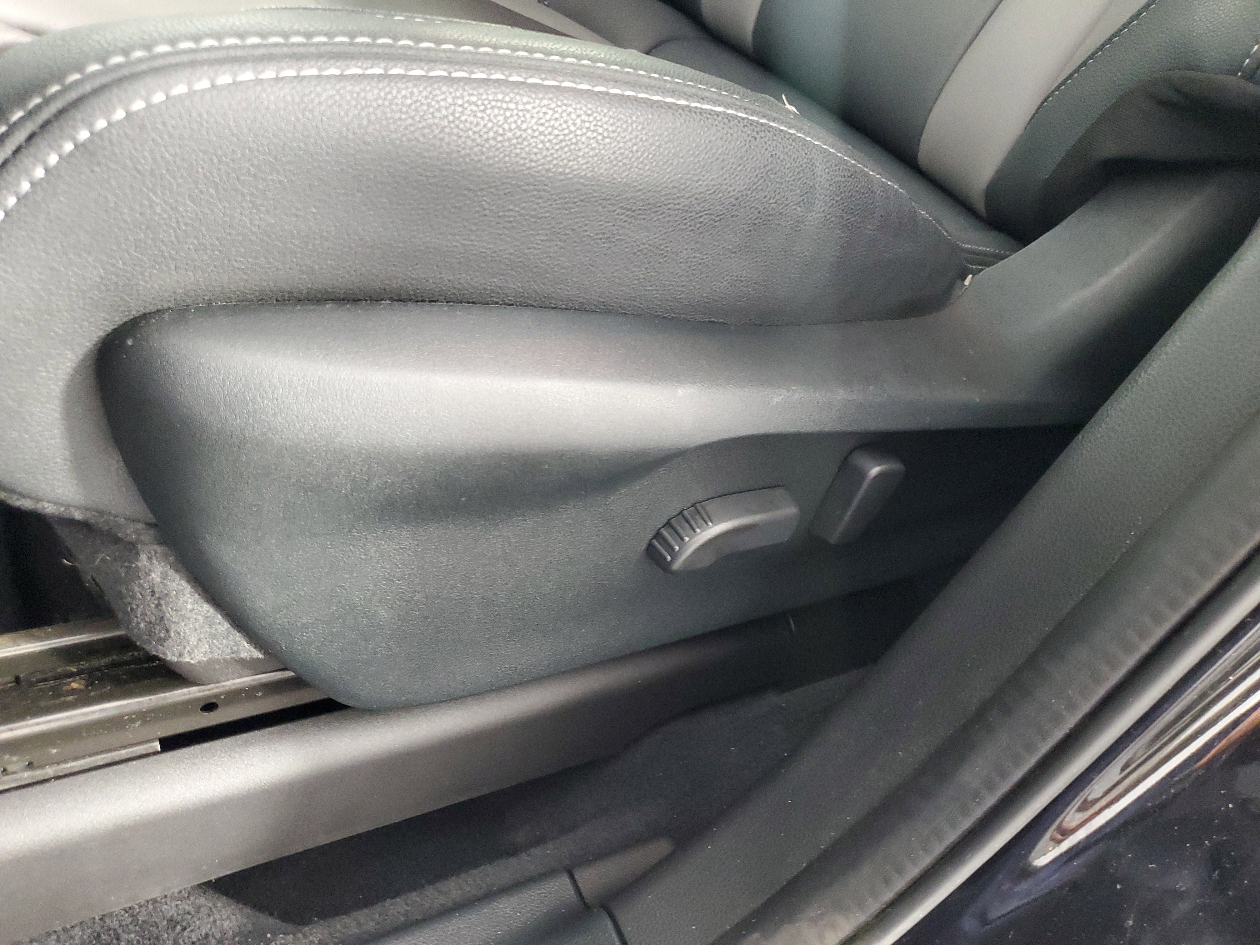 Used 2022 Crystal Black Silica Subaru Onyx Edition image 30