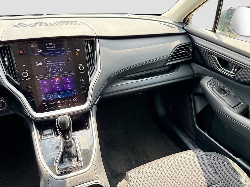 2021 Subaru Outback Premium photo 21