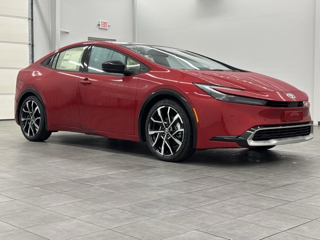 2026 Toyota Prius XSE Premium's photo