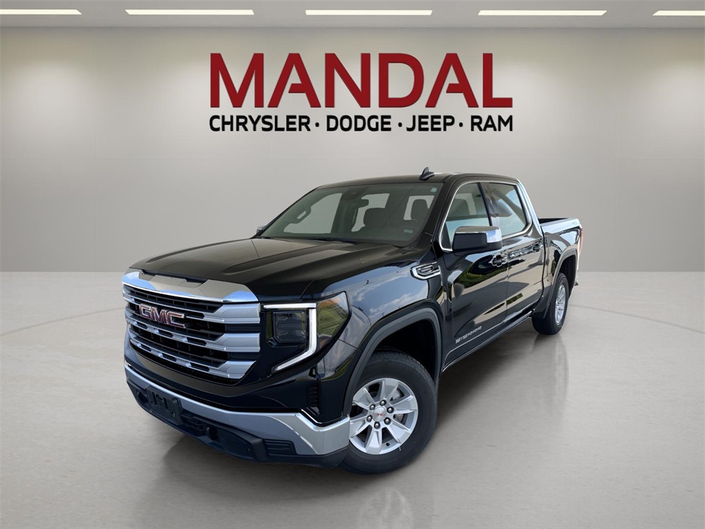 2024 GMC Sierra 1500 SLE's photo