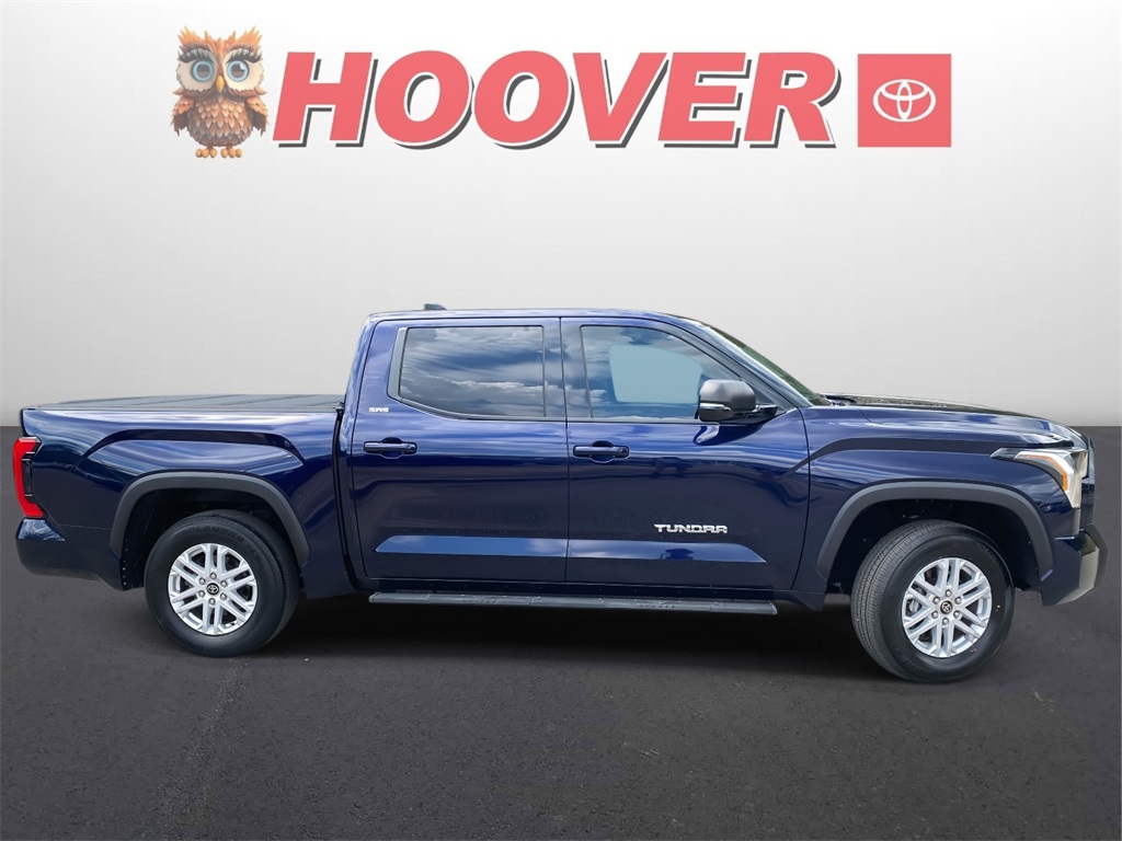 2023 Toyota Tundra SR5 photo 2
