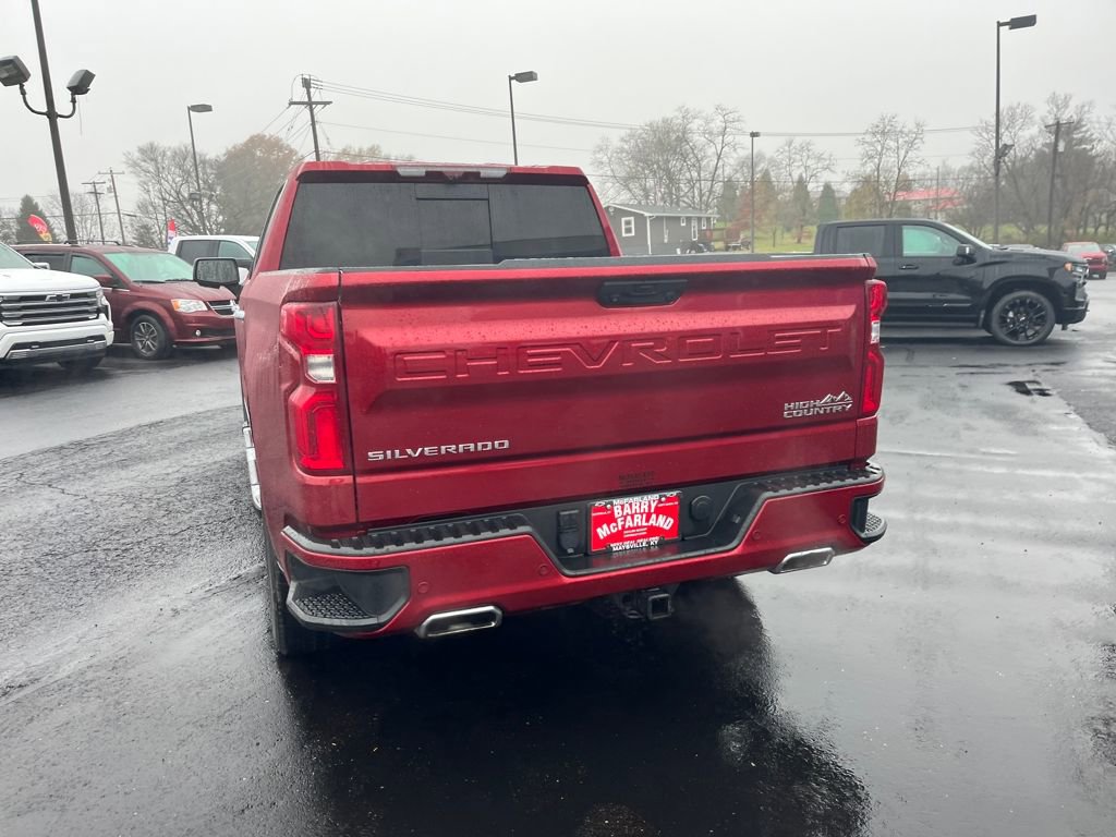 2023 Chevrolet Silverado 1500 High Country photo 4