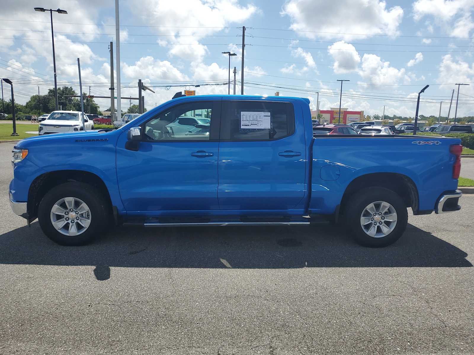2025 Chevrolet Silverado 1500 LT photo 2
