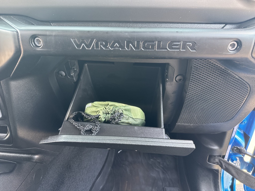 2022 Jeep Wrangler Unlimited Sport Willys photo 21