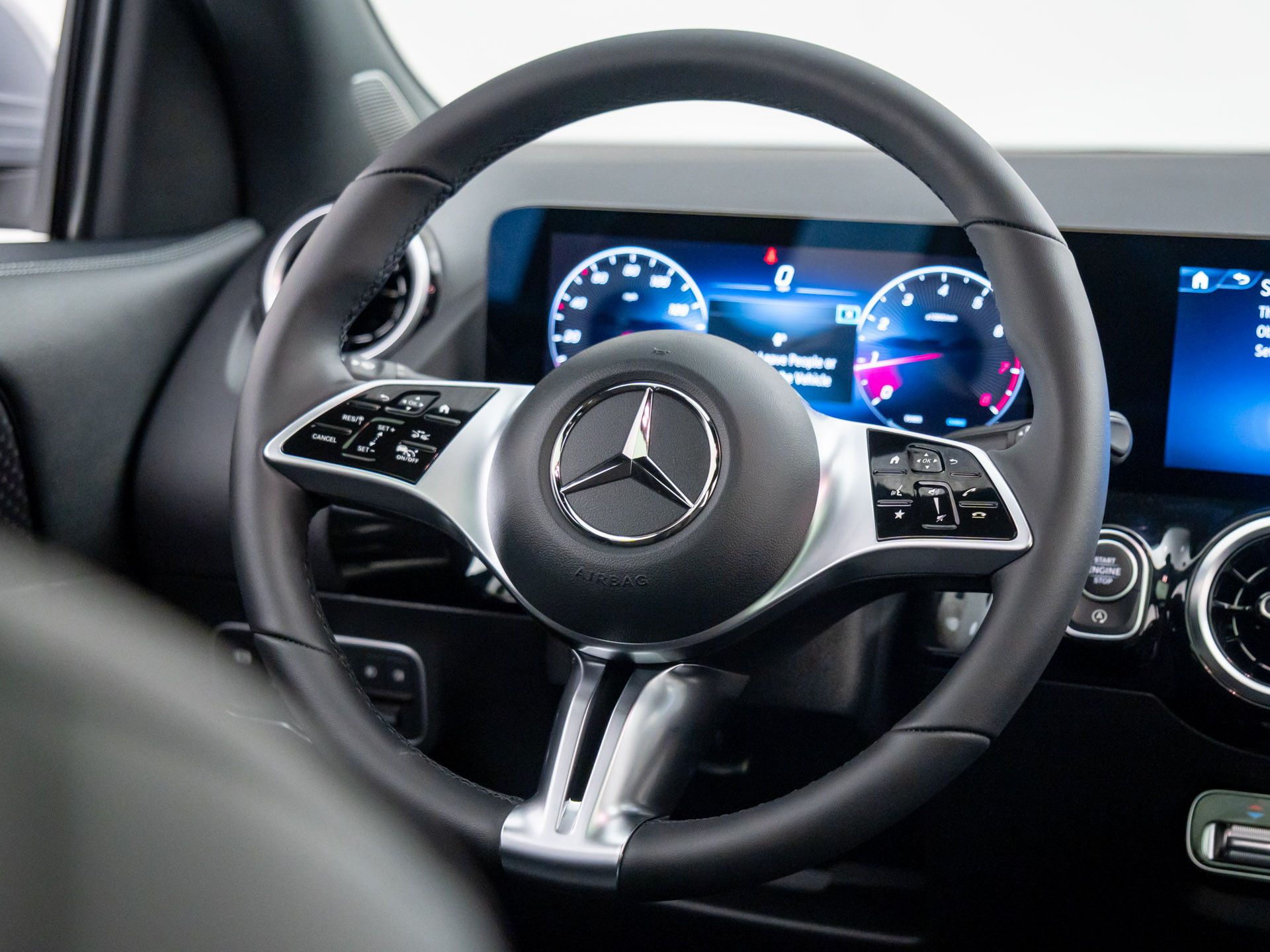2026 Mercedes Benz GLA 250 4MATIC photo 10