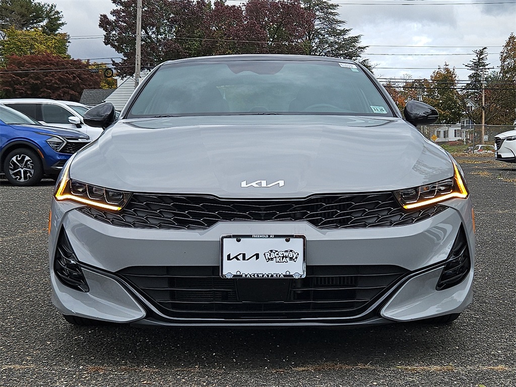 2022 Kia K5 GT-Line photo 2