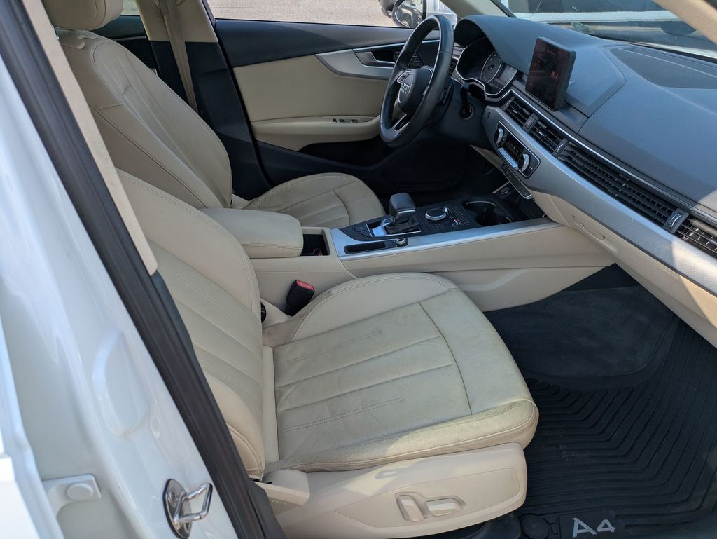 2017 Audi A4 2.0T Premium photo 28