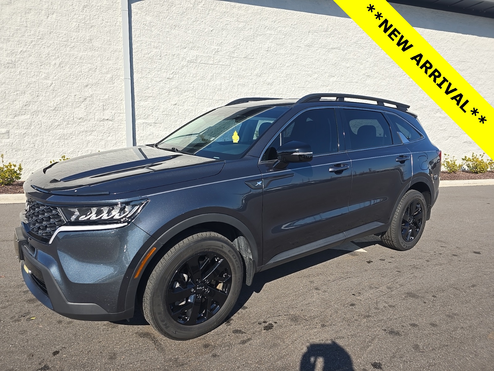 2022 Kia Sorento X-Line S's photo