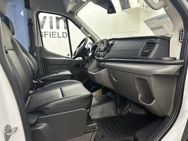 2025 Ford Transit Cargo Van photo 10