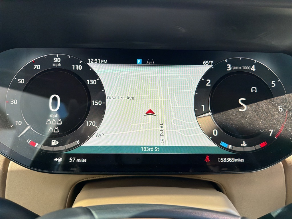 2024 Land Rover Range Rover SE photo 4